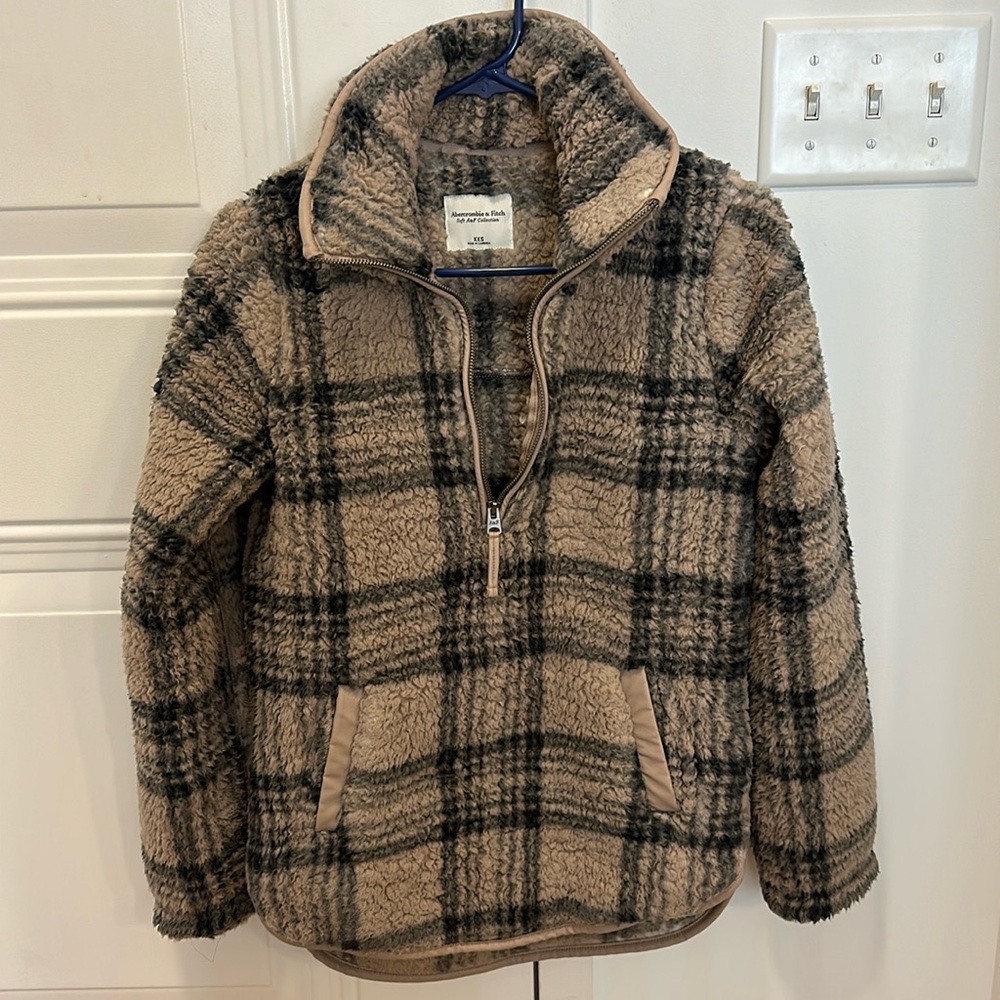 Abercrombie and Fitch Soft AF Collection Beige Woolen Sweatshirt in XXS